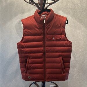 Men's Fjallraven Greenland Down Liner Vest!!!
Size Large!!  Great Condition!!!